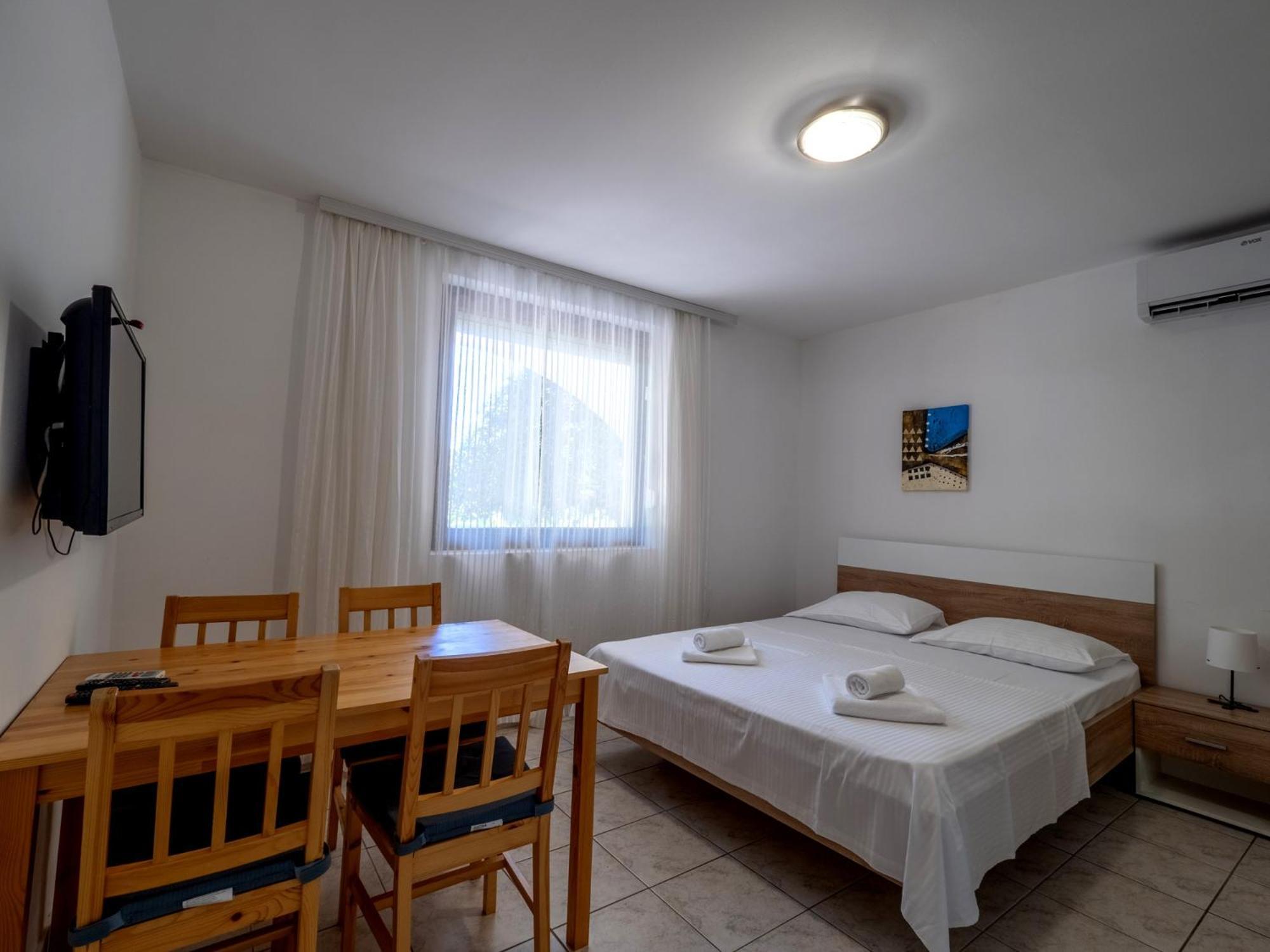Apartments Bianca Baška Exterior foto